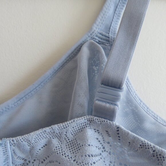 WACOAL Soft Sense Underwire Lace Bra in Kentucky Blue Pastel Feminine - Size 40C - Picture 12 of 14